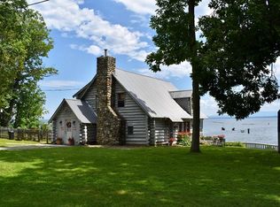 609 Corlear Dr, Willsboro, NY 12996