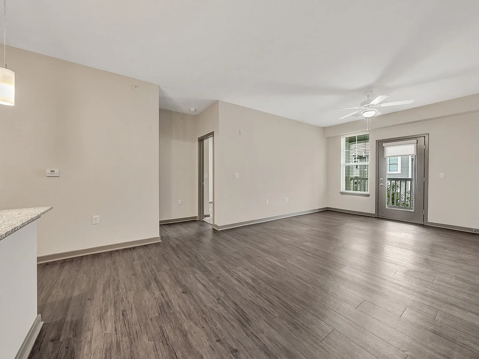 Avellan Springs Apartments — Photo 3