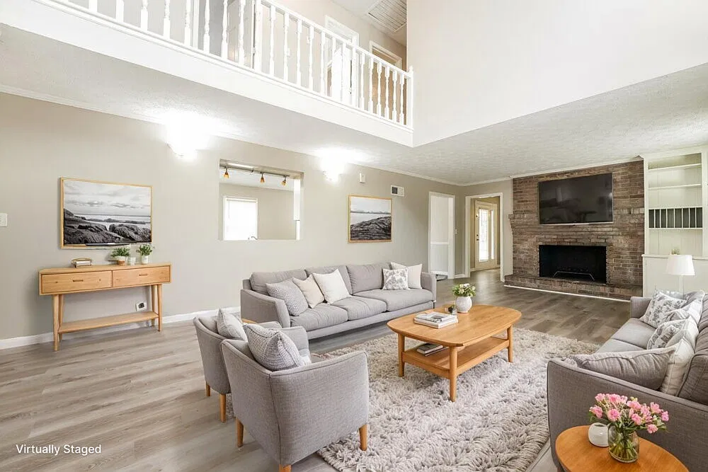 4 bed, 3.0 bath, 2373 sqft, $2,075 — Photo 4