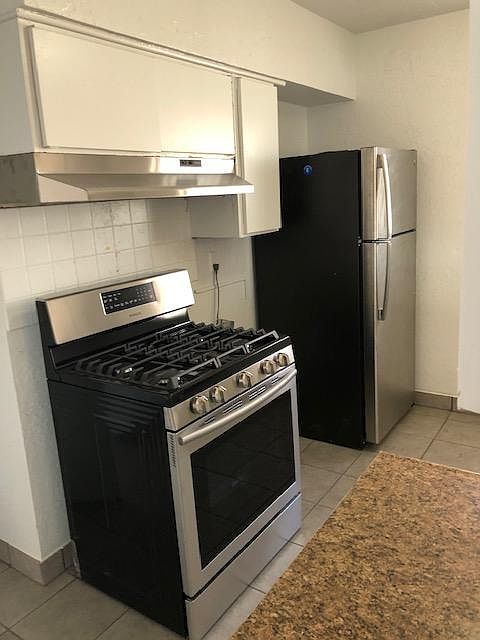 2nd image of 10072 Alcan St