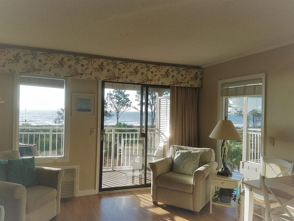 1st image of 43 Forest Dr APT 309