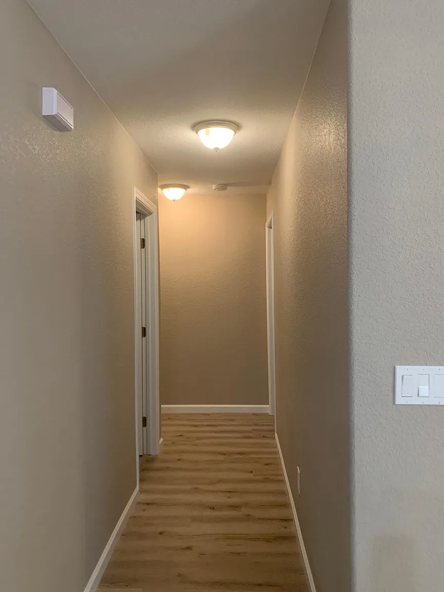 188 Dyer Ave photo 1