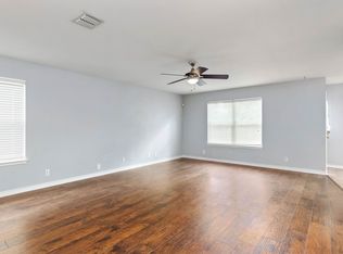 646 Diamond Fls, San Antonio, TX 78251