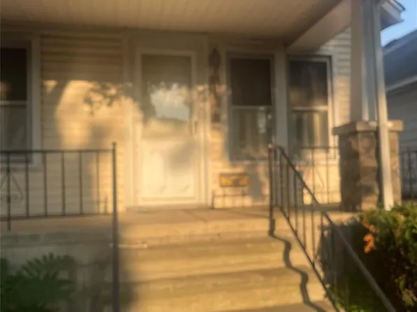 18654 Klinger St, Detroit, MI 48234