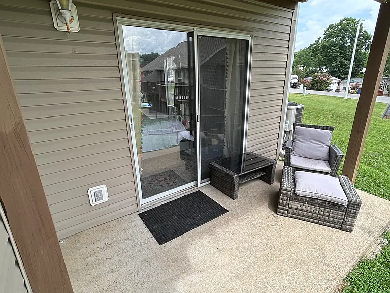 28 Fall Creek Dr #1 — Photo 13