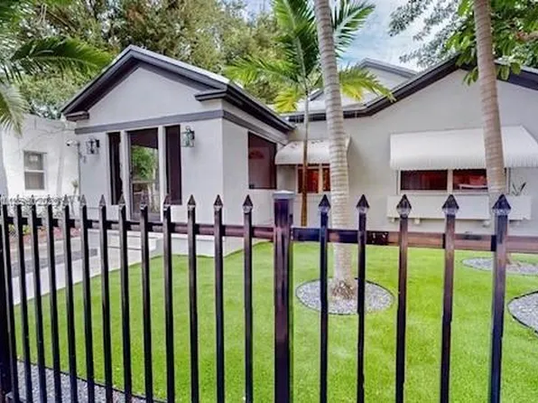 52 NW 47th Ter, Miami, FL 33127