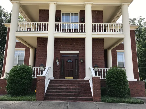 115 Willow Pointe Dr, Columbus, MS 39705