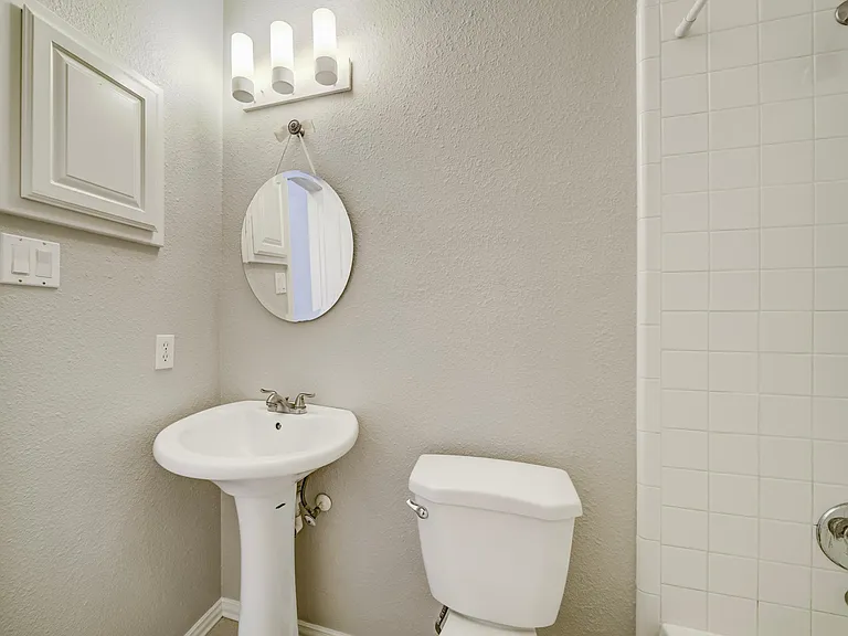 4618 Devonshire Dr — Photo 27