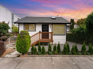 418 31st Ave E, Seattle, WA 98112