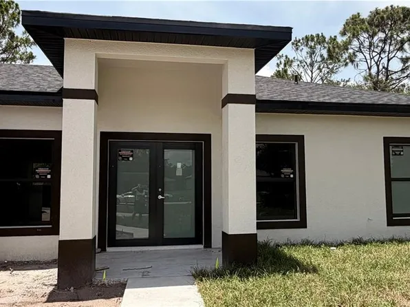 5233 NE 44 ST, NAPLES, FL 34120