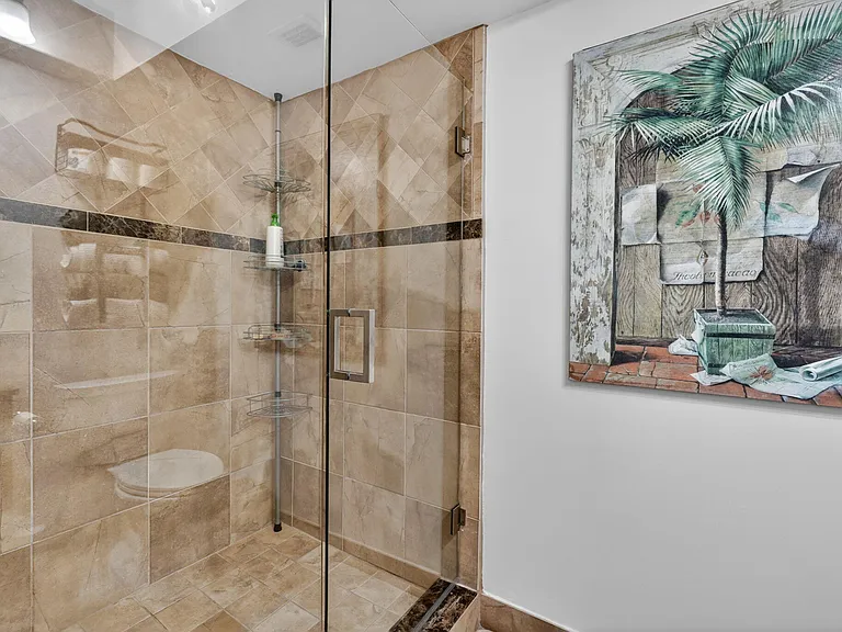 368 Brackenwood Cir — Photo 20