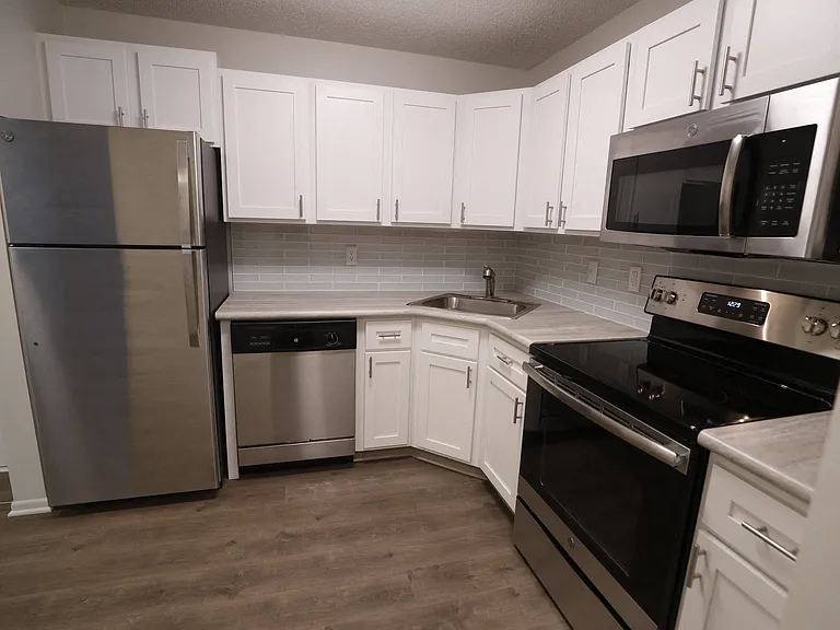 Olympic Ridge Apartments — Photo 12