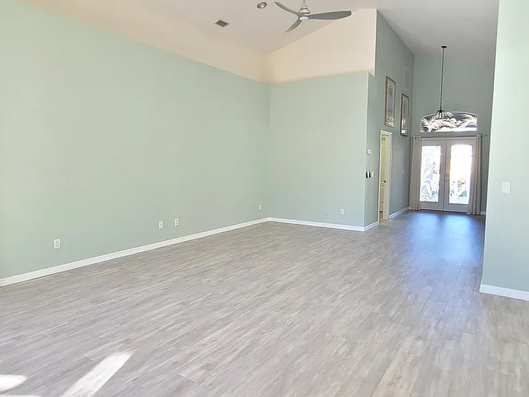 1224 Siesta Key Cir — Photo 15
