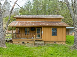 936 Middle Creek Rd, Cosby, TN 37722