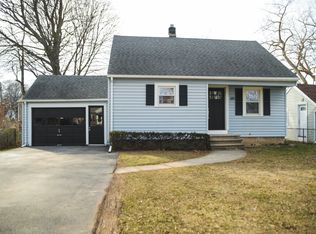 185 Ridgecrest Rd, Rochester, NY 14626