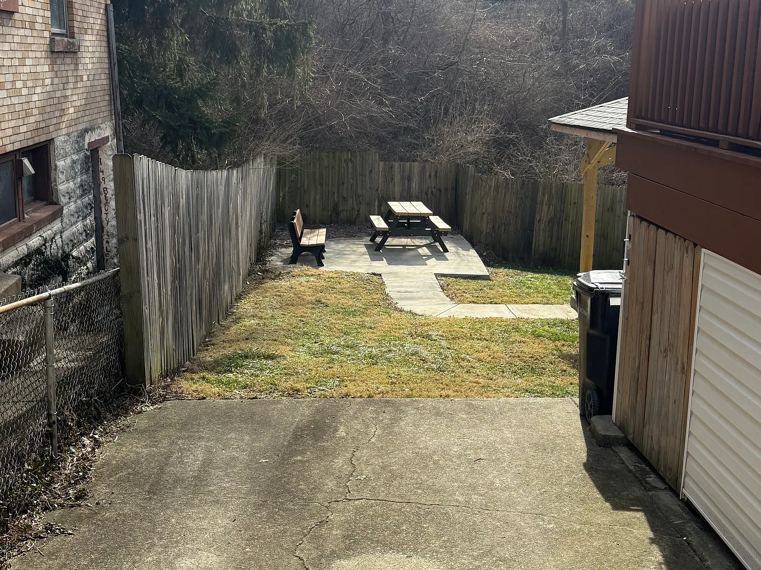 4 bed, 2700 sqft, $3,500 — Photo 3