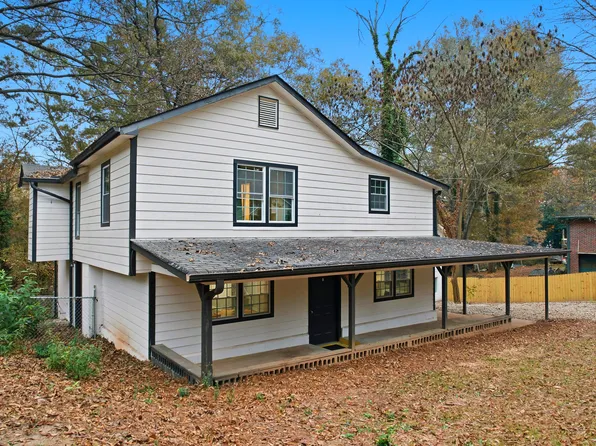 5901 Ridge Dr SE, Mableton, GA 30126