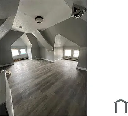 9823 Dickens Ave — Photo 15
