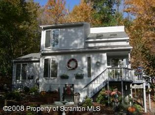 315 Sunrise Ter, Lake Ariel, PA 18436