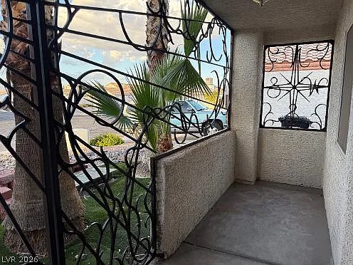 3 bed, 2.0 bath, 1300 sqft, $1,875 — Photo 4