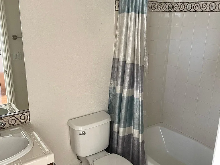 609 Puenta Del Rey St — Photo 29