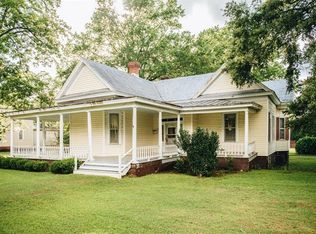 130 Calhoun St, Johnston, SC 29832