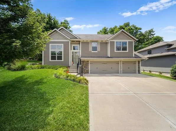 14115 NW 68th St, Kansas City, MO 64152