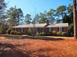 3 York Pl, Pinehurst, NC 28374