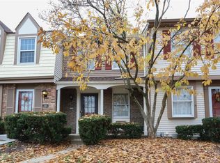 8125 Mill Creek Cir, West Chester, OH 45069