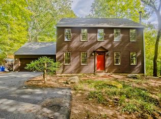 217 Inverness Ln, Longmeadow, MA 01106