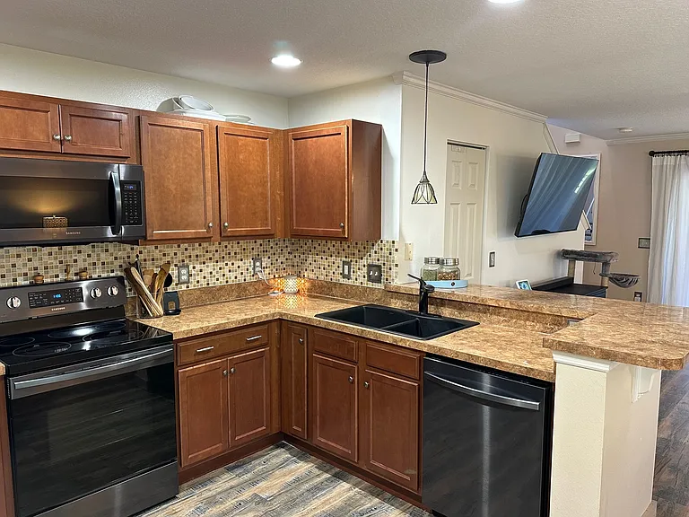 2661 Carthage Dr #1 — Photo 7