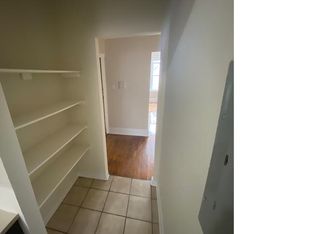 820 E Marquette Rd #3, Chicago, IL 60637