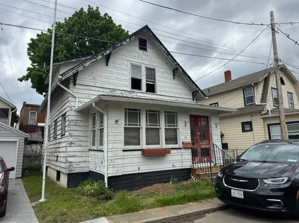 12 Elmwood Pl, Hornell, NY 14843