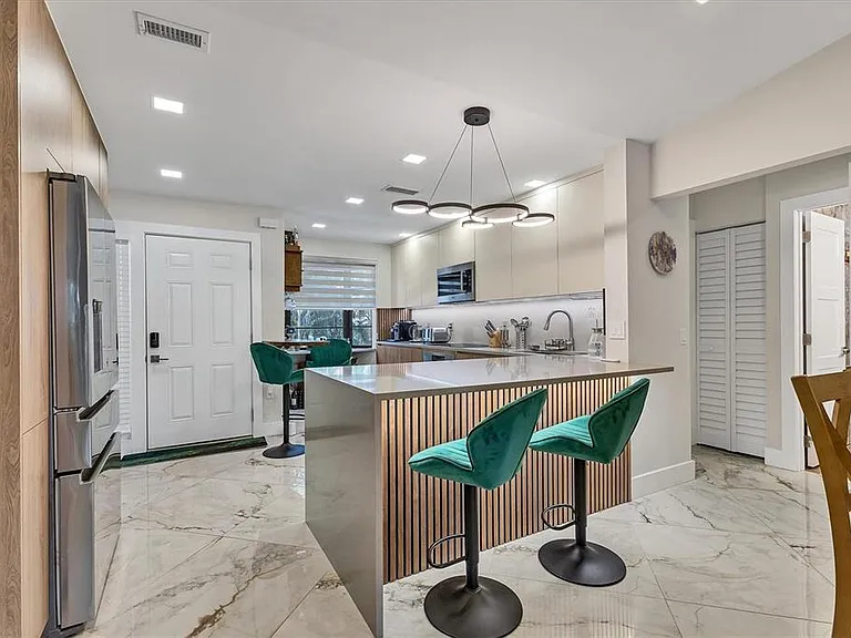 5611 Summer Side Ln #46B — Photo 9