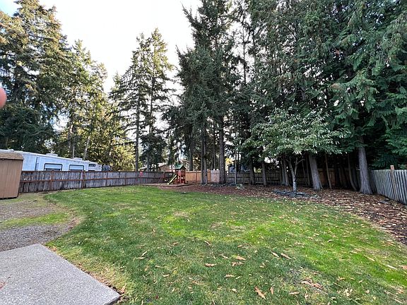 5th image of 8416 167th St E