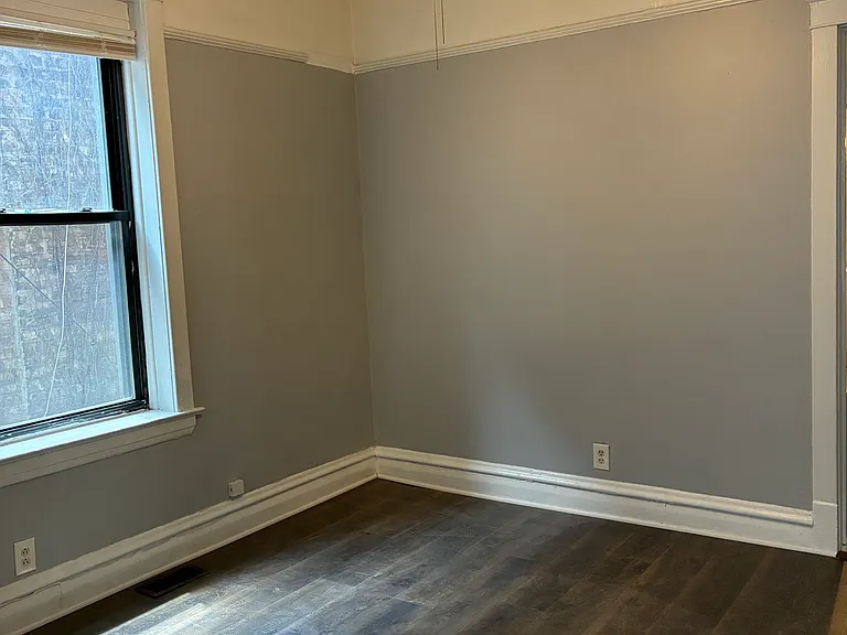 3337 S Lituanica Ave #1R — Photo 8