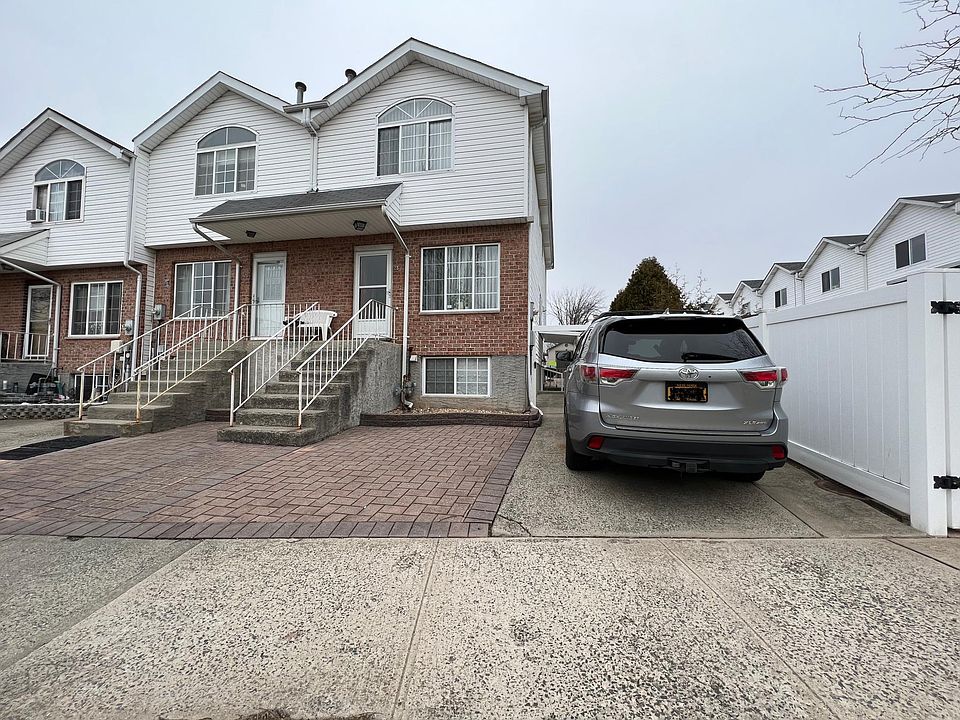 1st image of 28 Shiloh St