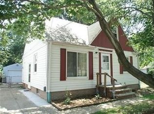 1721 Douglas Rd, Wickliffe, OH 44092