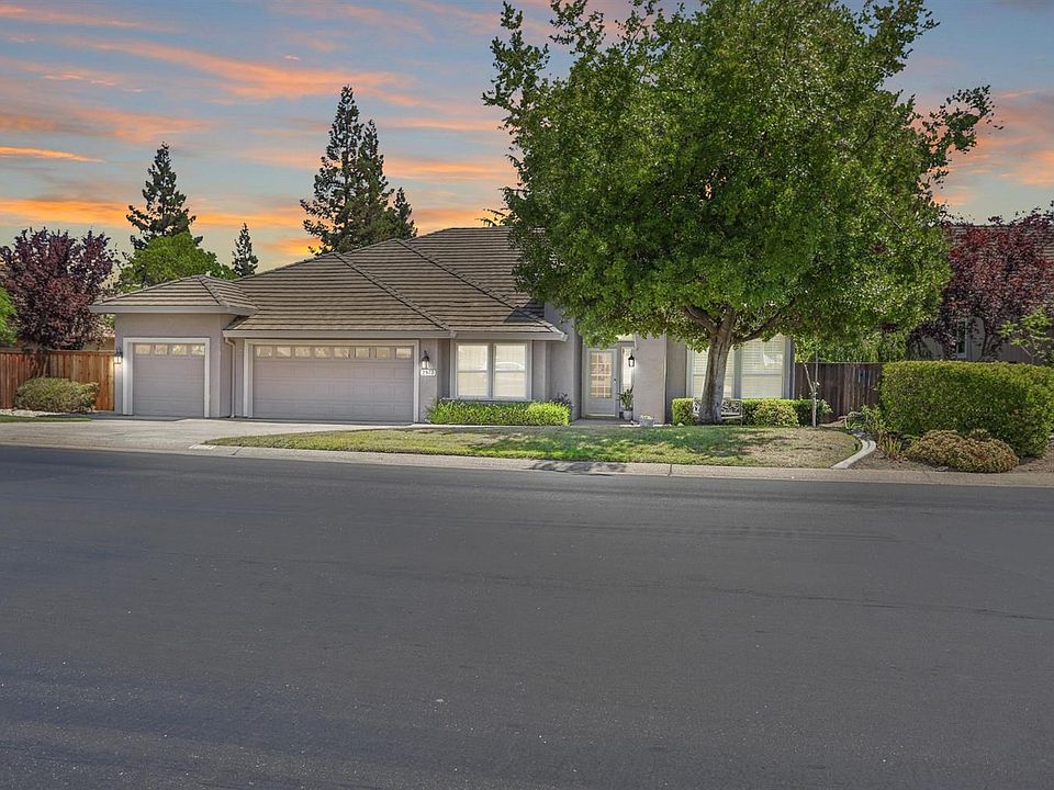 1st image of 2977 Bridlewood Dr