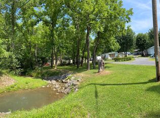 545-537 Tomahawk Run Rd #551, Hedgesville, WV 25427