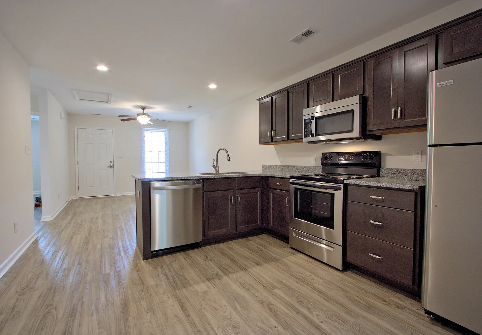 2430 Old Forest Road, Unit B — Photo 4