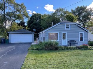 10399 W Waldo Ave, Beach Park, IL