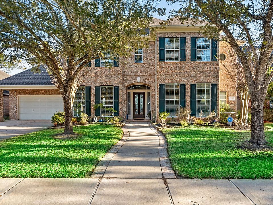 1st image of 2915 Covebrook Dr