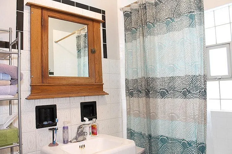 Bathrooom