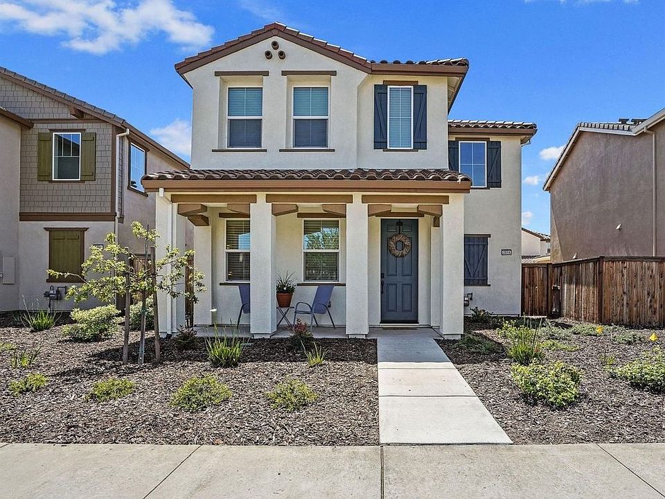 1st image of 2514 Amelia Earhart Ave
