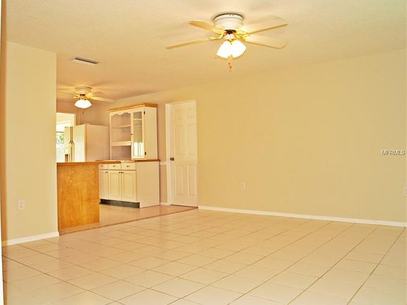 2nd image of 115 Barre Dr NW