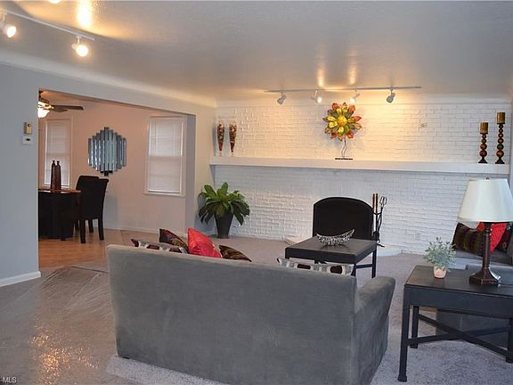 4th image of 1776 S Belvoir Blvd