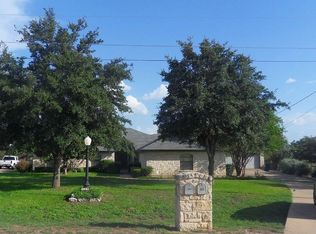 209 Olde Oak Dr, Georgetown, TX 78633