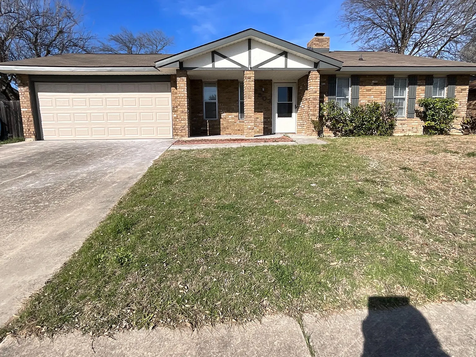 2503 Lohse Rd — Photo 1