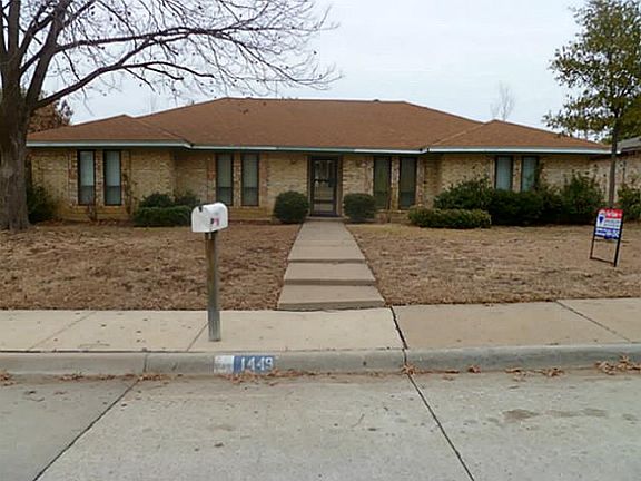 4th image of 1449 Glenhill Ln